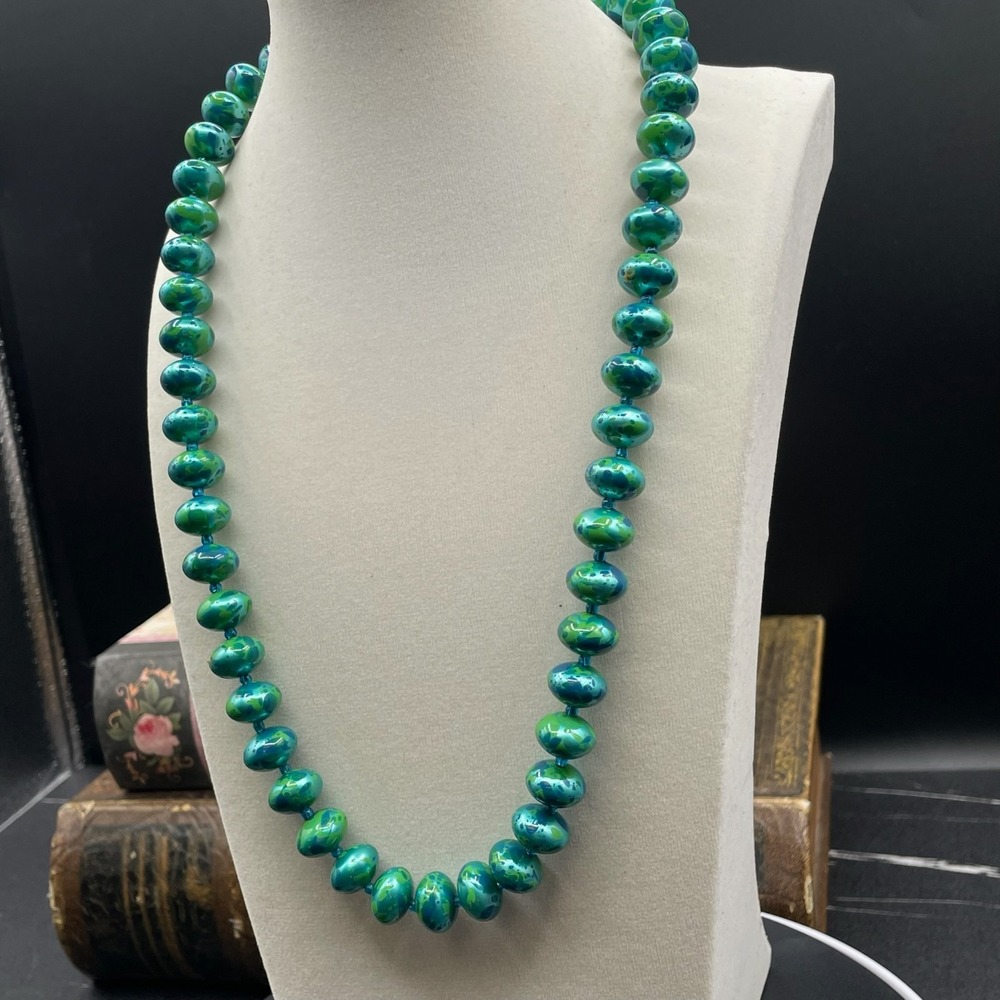 Vintage Green Classic Fashion Bezel Glass Chrysocolla Beaded Statement Necklace - Picture 7 of 10
